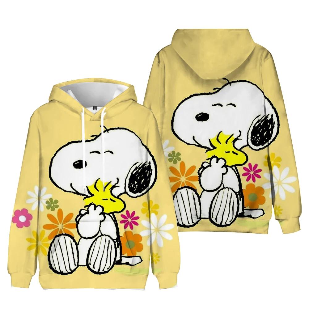 Snoopy cartoon women's sweatshirt, fashionable streetwear hoodie gift, Snoopy cartoon streetwear sweatshirt hoodie