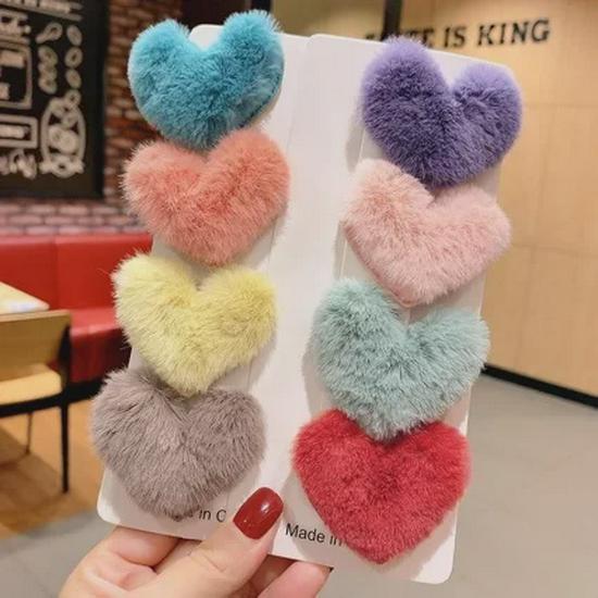 Autumn/Winter Plush Heart Hairpin: Girls' Trendy Hair Back Clip