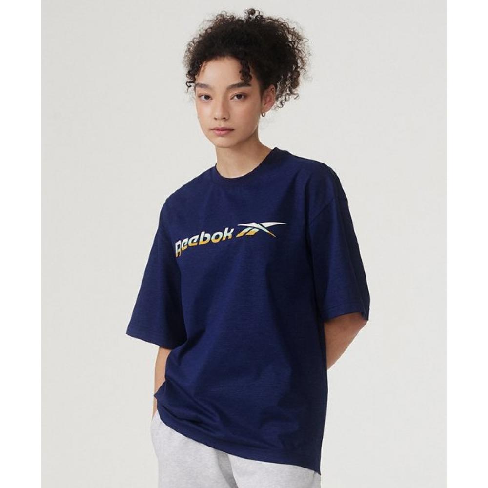 

ФУТБОЛКА REEBOK PRIMARY С БОЛЬШИМ ЛОГОТИПОМ ТЕМНО-СИНЯЯ