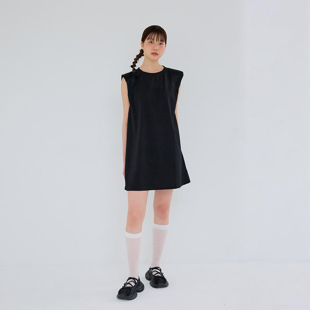 Eiaenlei Ar_Shoulder Padded Dress_Black