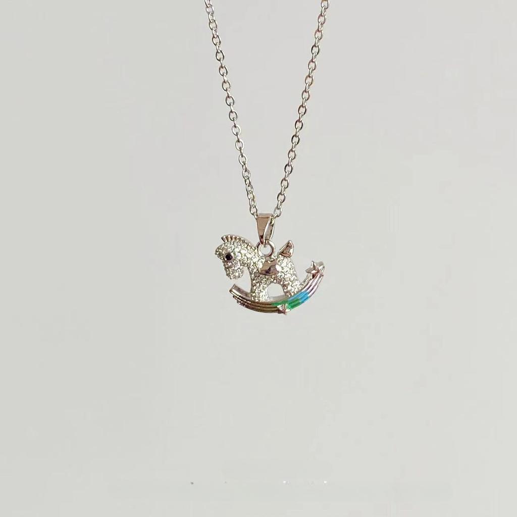 New Korean Style Titanium Steel Necklace Micro-Set Zirconia Small Horse Pendant Simple Elegant Fashion Trend Gold Plated Copper