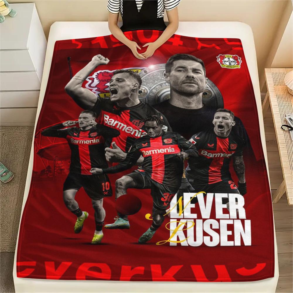1pz Coperta in Flanella con Stampa Bayer 04 Leverkusen, Alta qualità Confortevole per Tutte le Stagioni, Decorazione per la Casa, Calore e Comfort, Perfetta per Regali di Natale11