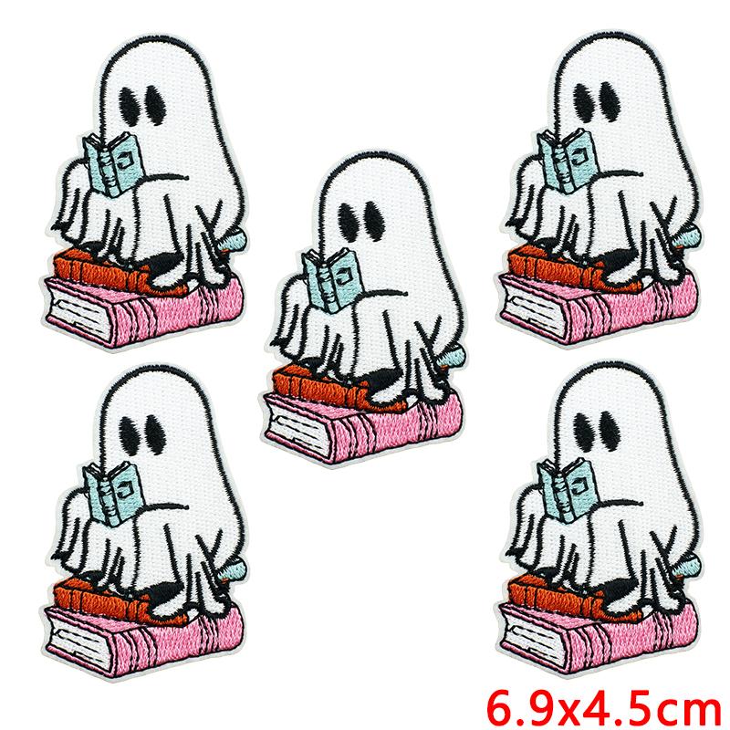 10pcs Wholesale Halloween Series Embroidered Patches For Clothes Jackets Diy Ghost Basketball Iron On Patches For Clothing 