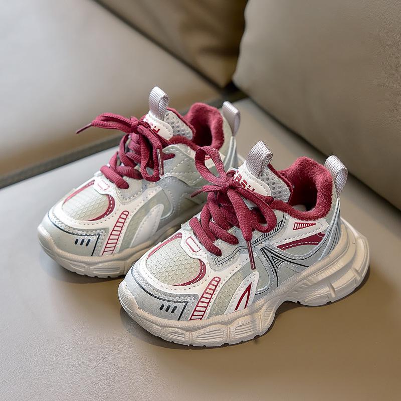 

2025 Autumn/Winter Kids Sports Casual Shoes for Boys and Girls - Trendy and Comfortable Running Sneakers for Older Children. Size 24 - Inner Length 14.5 cm червоний