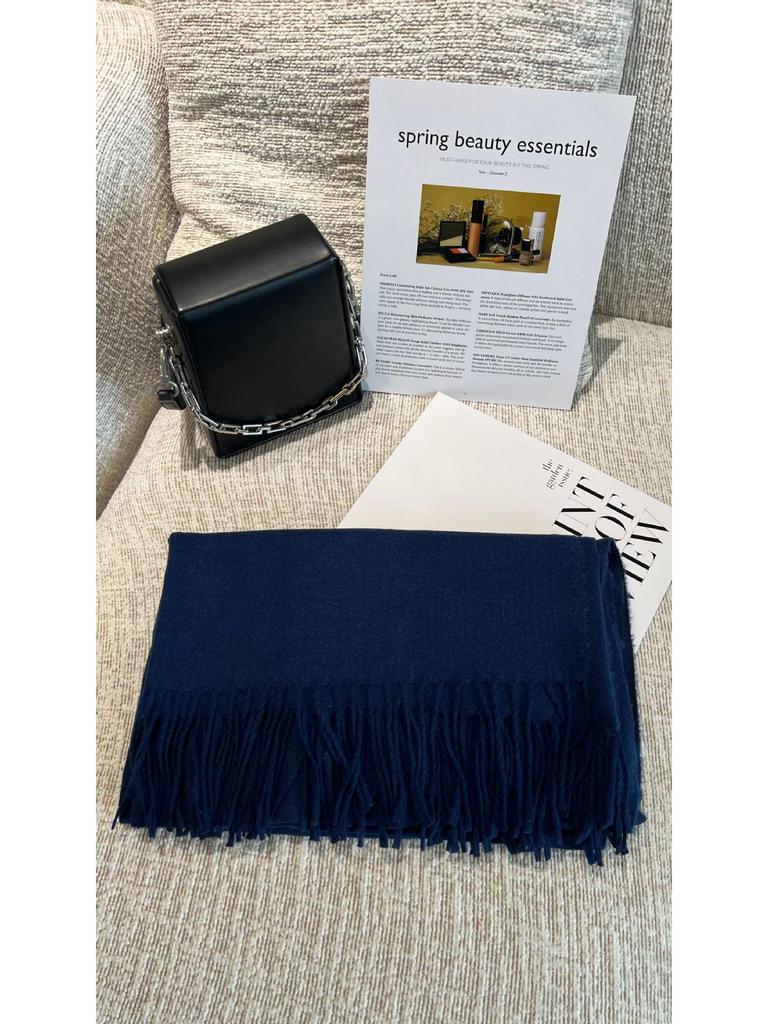 Women's High-End Korean Style Tassel Scarf - Imitation Cashmere, Solid Color, Thickened Neck Warmer Shawl for Autumn and Winter.