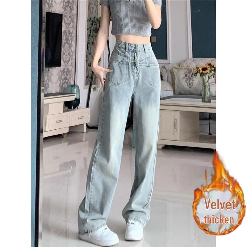 

Light-colored high-waisted fleece-lined straight-leg jeans for plus-size women, offering a loose yet slimming design with a stylish touch. L