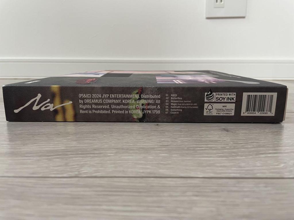 [USED] IM NAYEON mini album, tote bag, booklet, card TWICE Nayeon