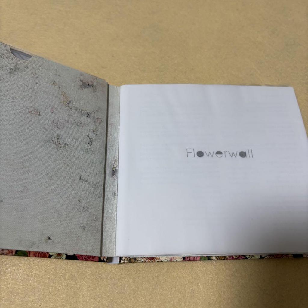 [USED] (First Press Limited Edition Art Book) Kenshi Yonezu "Flowerwall