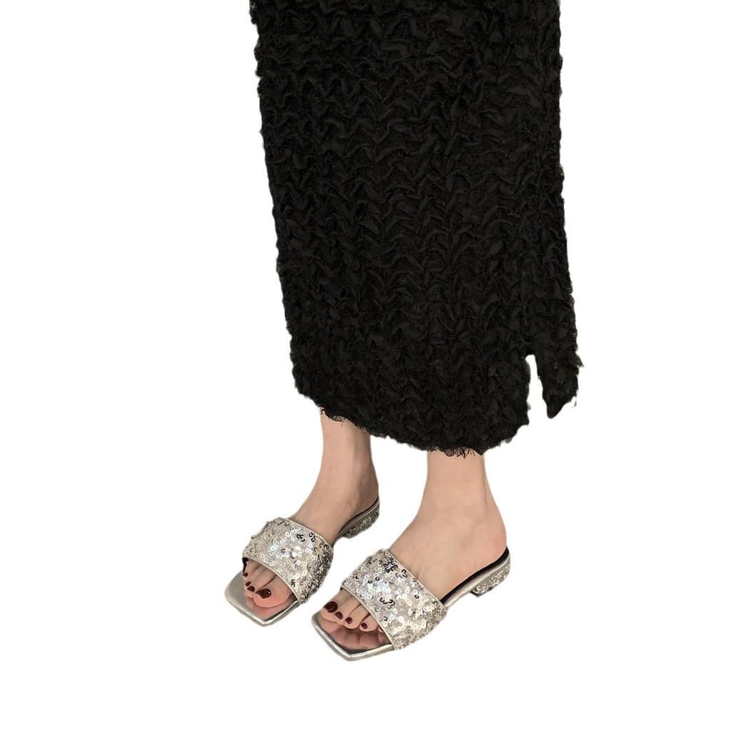 French Rhinestone Sequined Thick Heel Slippers Women's Summer Wear 2025 New Low Heel Design Silver Sandals