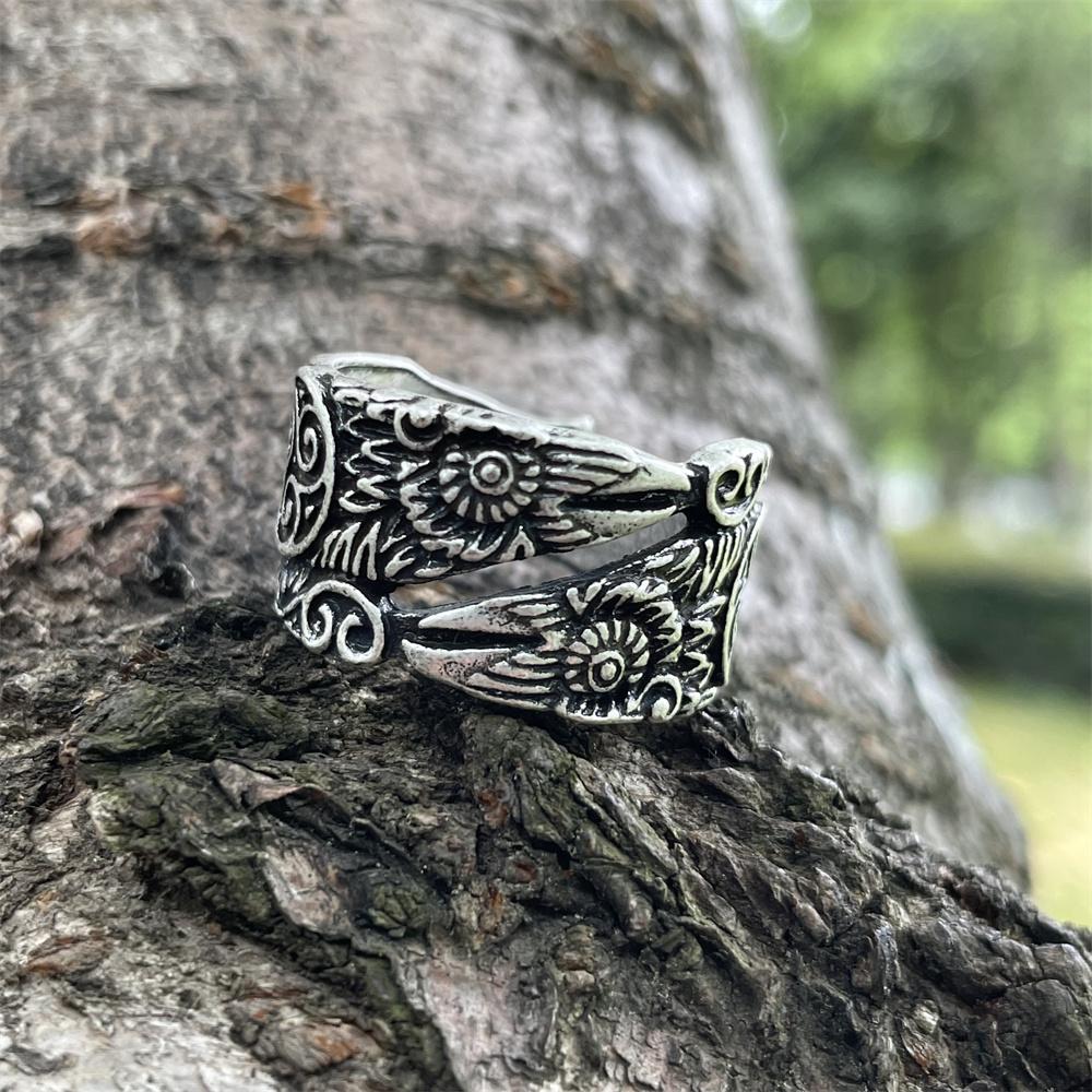 Norse Viking Odins Raven Ring Adjustable Triskele Symbol Punk Jewelry Scandinavian Mythology Triskelion