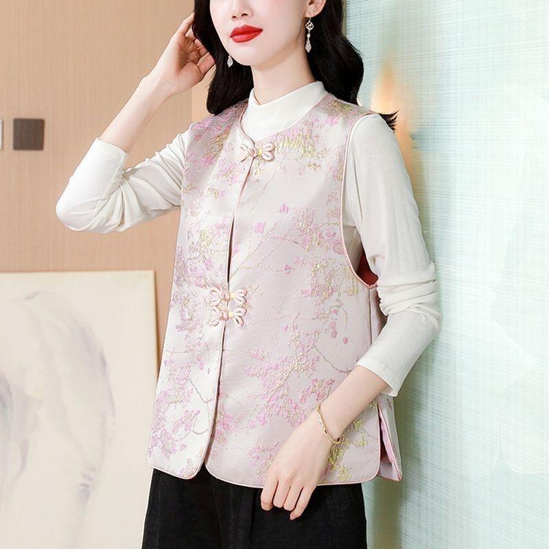 Embroidered buckle vest high-end vest