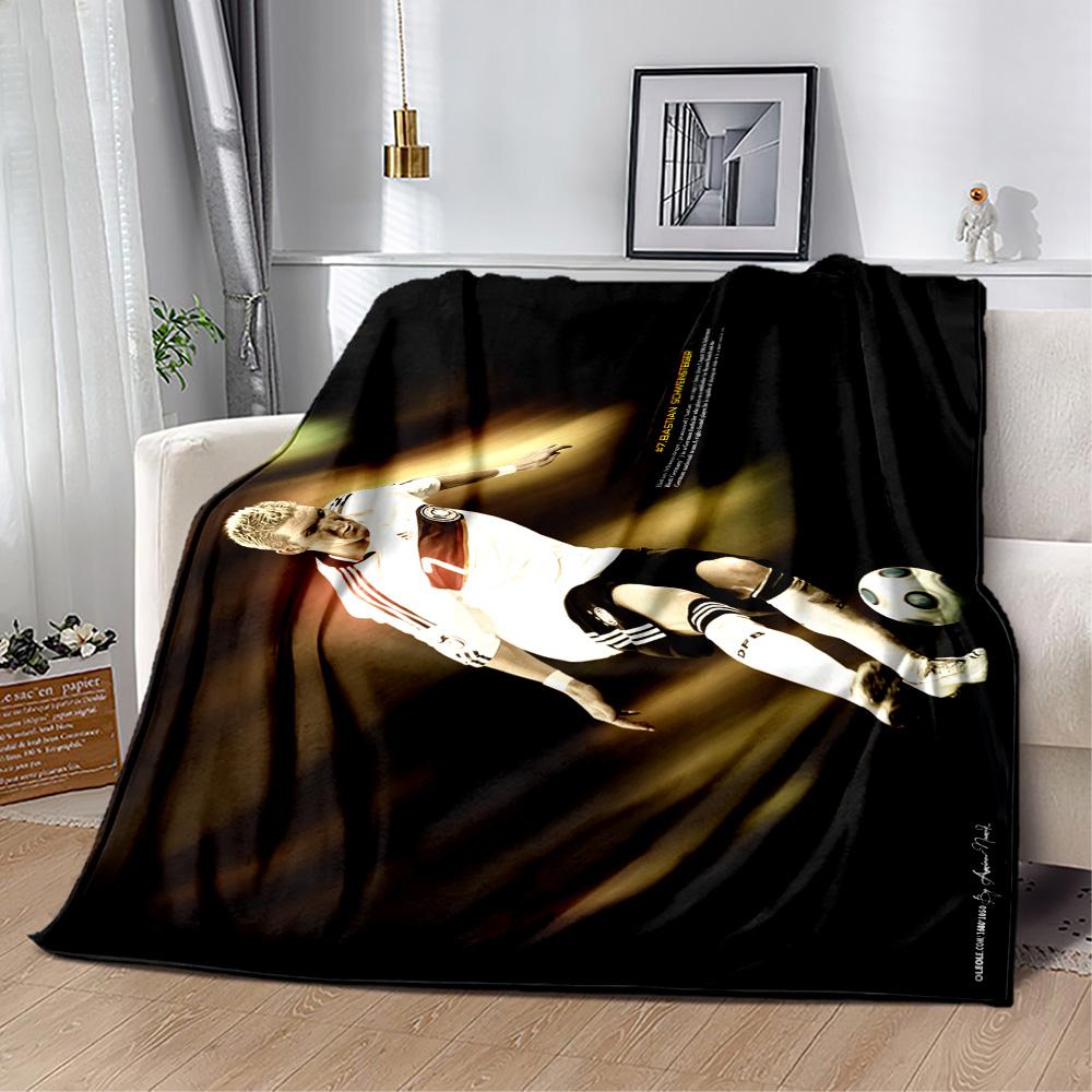 Soccer Player Action Blanket Durable Comfort Perfect for Couch Bedding Livingroom Four Seasons Multipurpose Modern