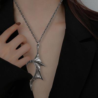 Couple Necklace Personality Gothic Punk Style Retro Devil Wing Love Heart Shape Pendant Necklace Jewelry Accessory