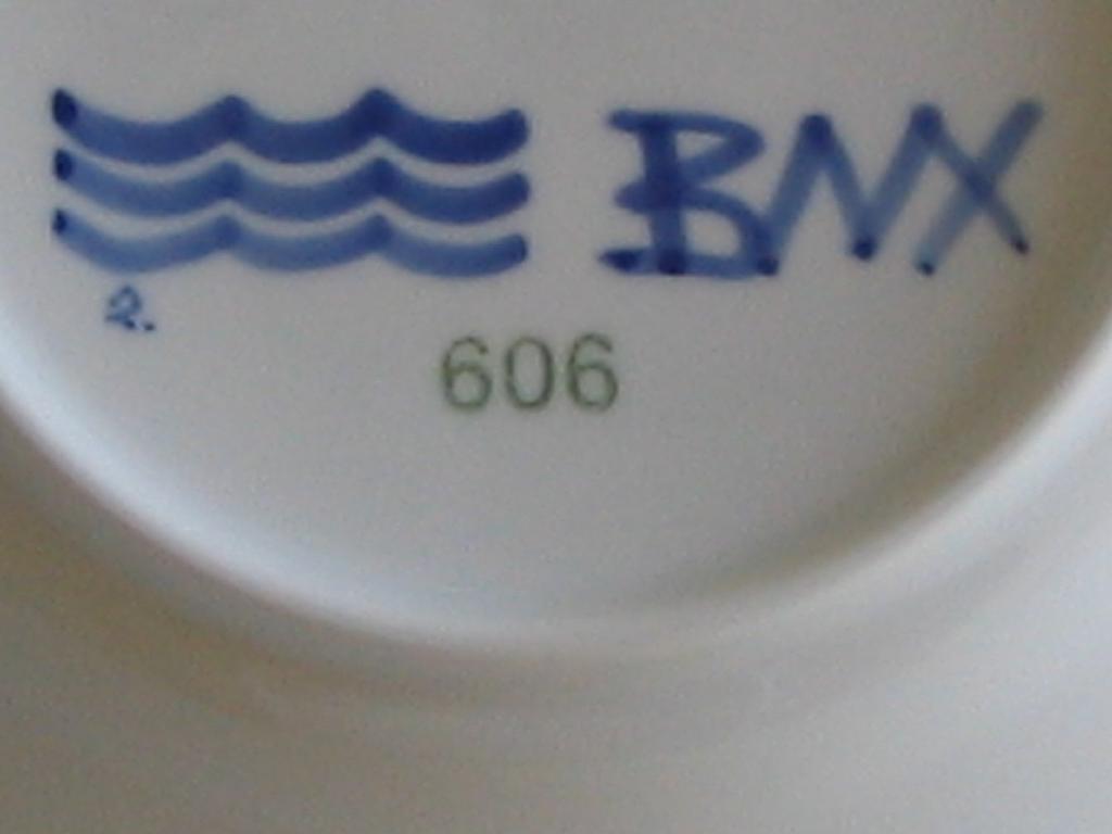 Royal Copenhagen 2381 Blau Gerippt Mega 606 Pastateller 24cm [Artikel]