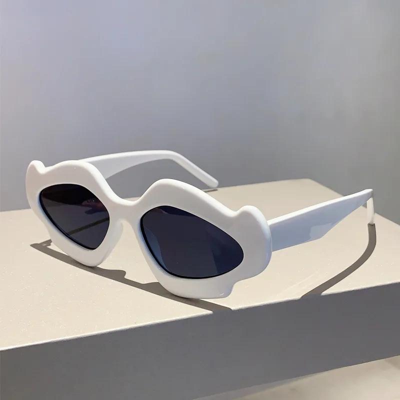 

Vintage Brand Style Designer Irregular Wave Sunglasses Women Sun Eyeglasses For Men Popular Punk Trendy Luxurious Funny Adorable Shades UV400