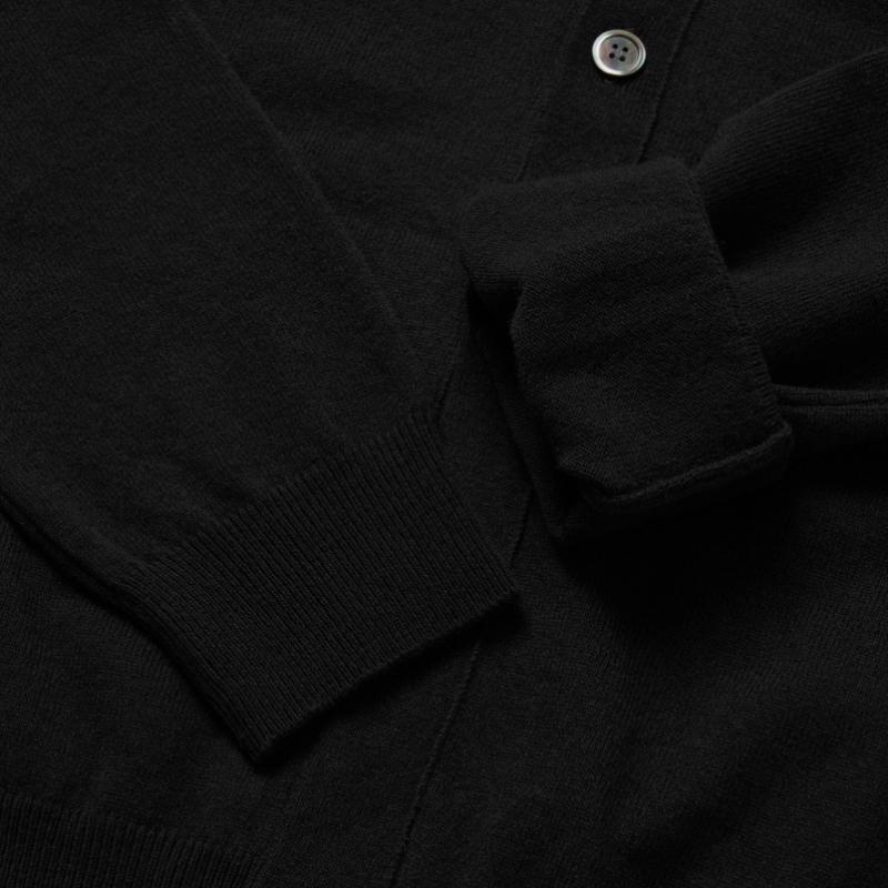 Comme Des Gar Ons Play White Heart Wappen V Neck Cardigan Ax N062 051