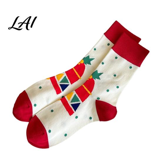 Holiday Outfit Accessories Cute Christmas Stockings Cotton Crew Socks for Women Soft Breathable Winter Warm Hosiery Thermal with Gingerbread