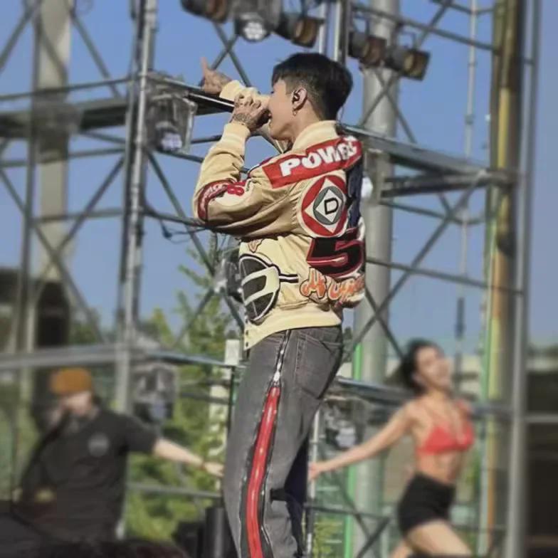 Hip-hopová baseballová bunda inspirovaná Park Jae-Bumem a Wang Jiaerem: Volný střih, Těžká výšivka, Trendy unisex design