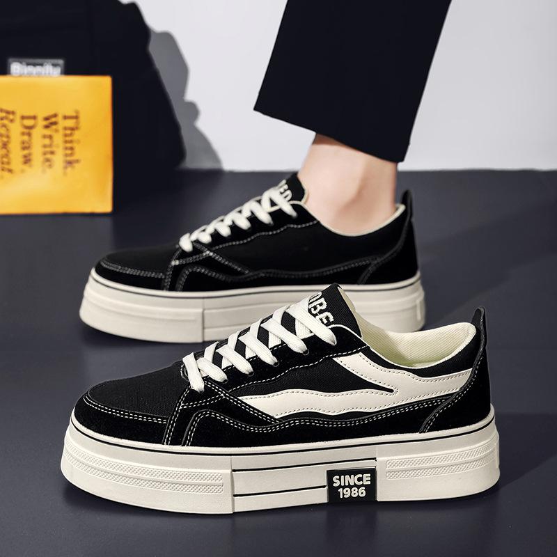 

2025 летняя новая парусиновая обувь мужская повседневная корейская версия дышащая низкая обувь для серфинга студенческая обувь молодежная модная обувь для активного отдыха 39 чёрный