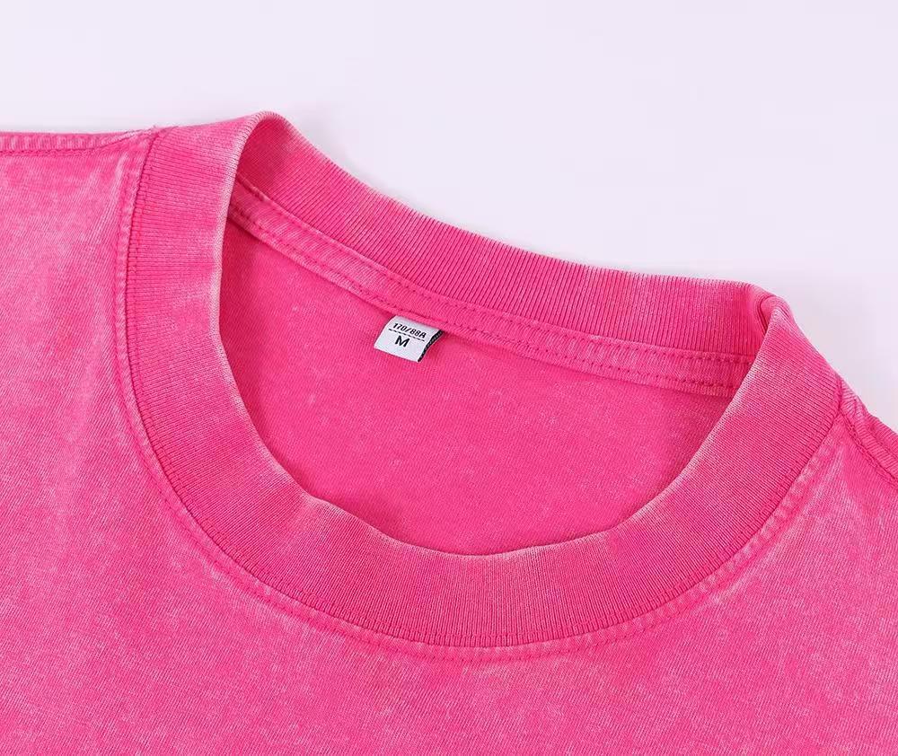 Trendy Loose-Fit Crop Top for Plus-Size - Short-Sleeved Sports T-Shirt
