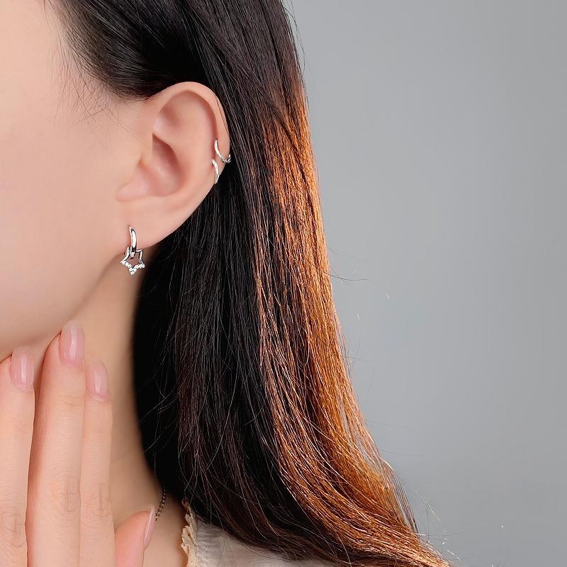 Exquisite Diamond-encrusted Five-pointed Star Earrings for Women  Light Luxury Niche Design  Elegant Earrings and Earrings