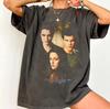 Vintage Twilight Shirt, Retro Twilight Merch T-shirt, Gift for Book Lover Twilight Saga, Vampires Wolves Romance Shirt