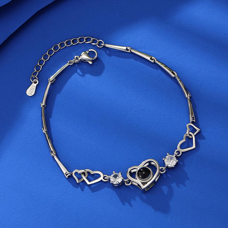 

Heart Projection Bracelet - I Love You in 100 Languages, Women s Luxury Fashion, Ideal Christmas Gift