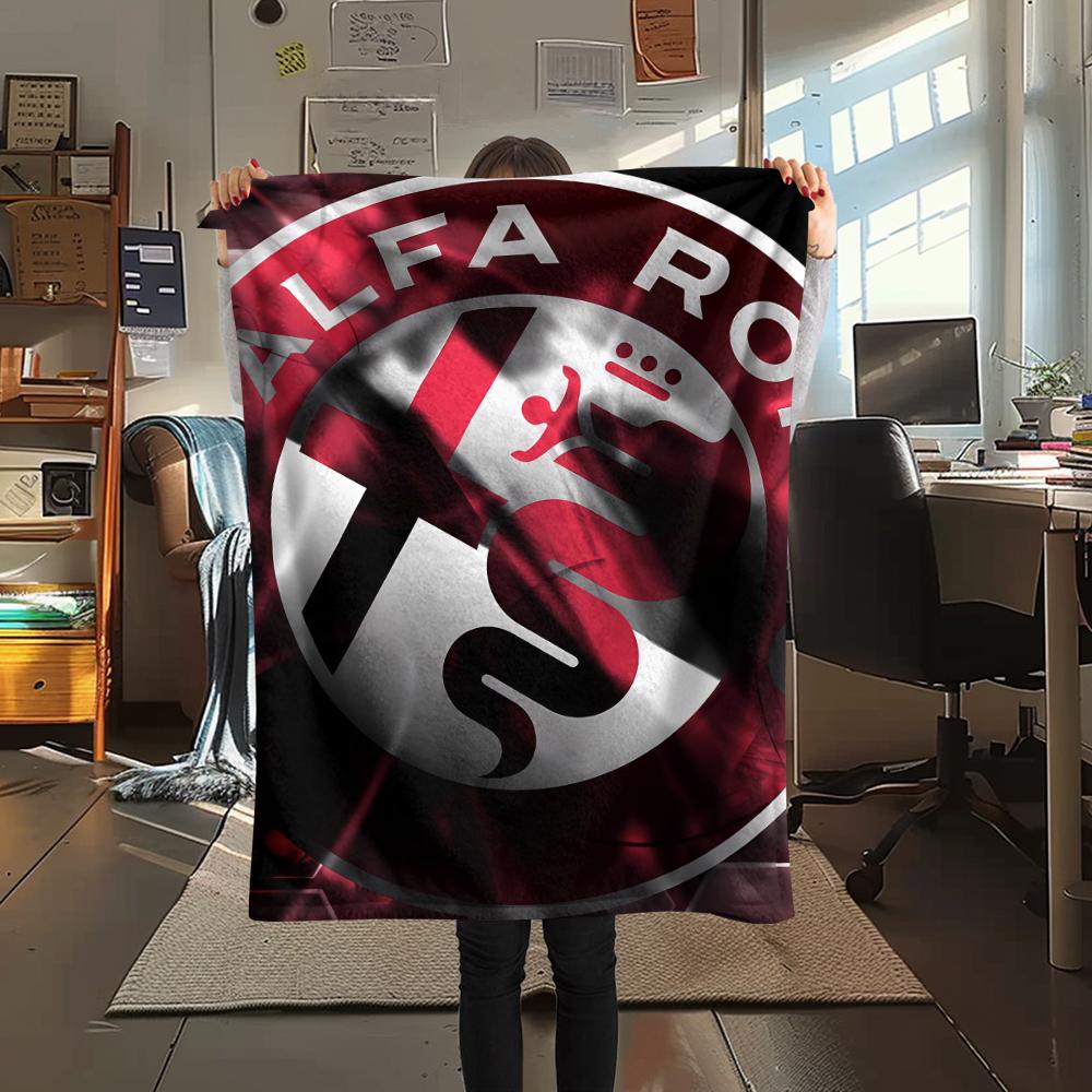 1 pièce Couverture en flanelle avec imprimé Alpha Romeo, Haute qualité, Toutes saisons, Décoration d'intérieur, Chaleur et Confort, Parfait pour les cadeaux de Noël
