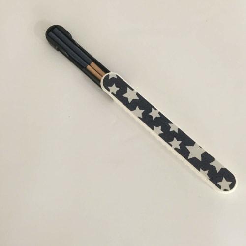 Nakano Chopsticks and Chopstick Box Set, Star Pattern, Navy, Approx. 3cm W x 21cm D x 1.7cm H, 19.5cm Lacquered Chopsticks, Potter Denim Star, MM-557,