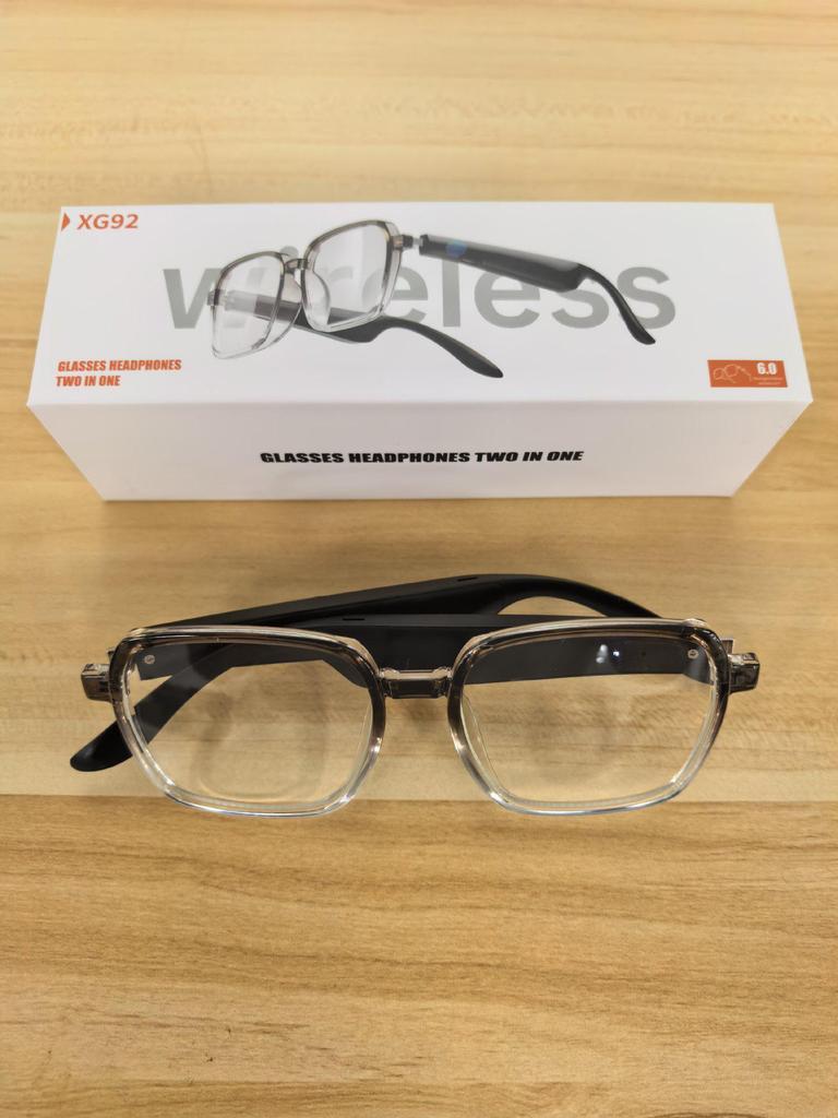 XG88pro Open-Ear Bluetooth Sportbrille mit KI-Übersetzung und Musik.