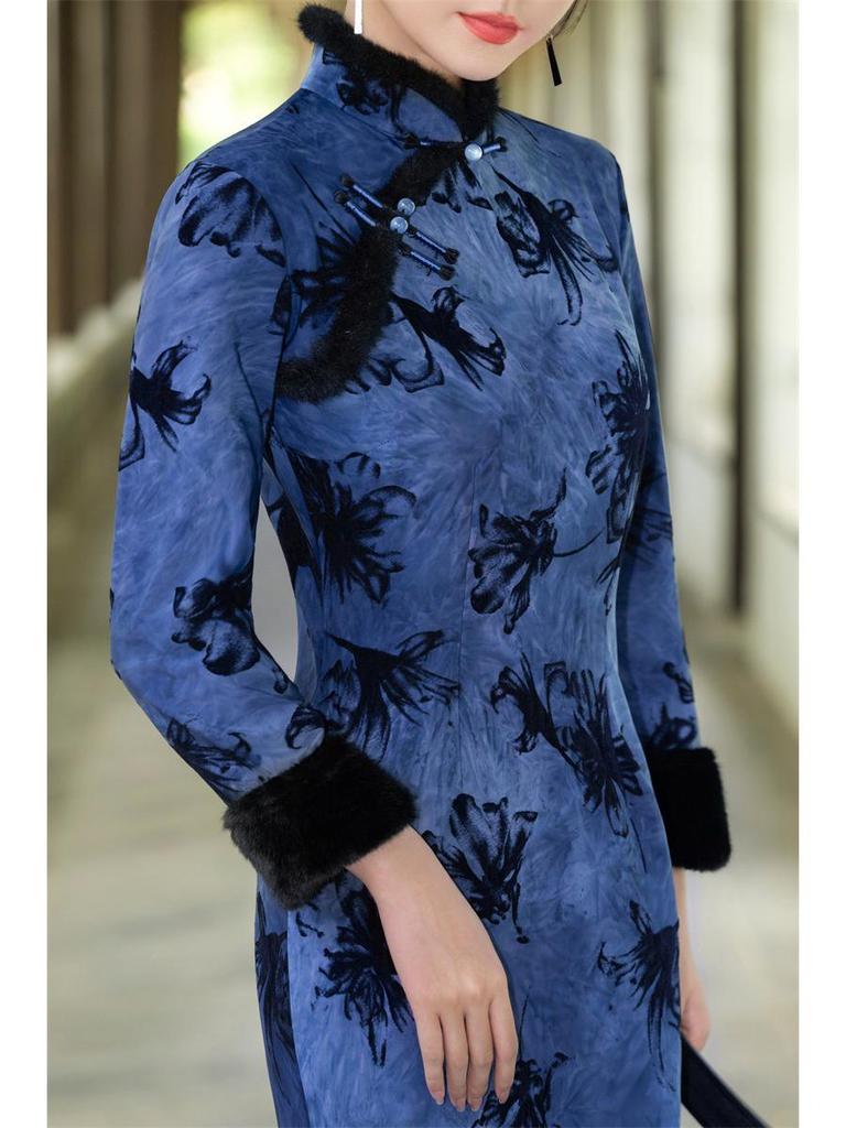 Elastic Flocked Tie-Dye Retro Winter Qipao 2025 - New Chinese National Style