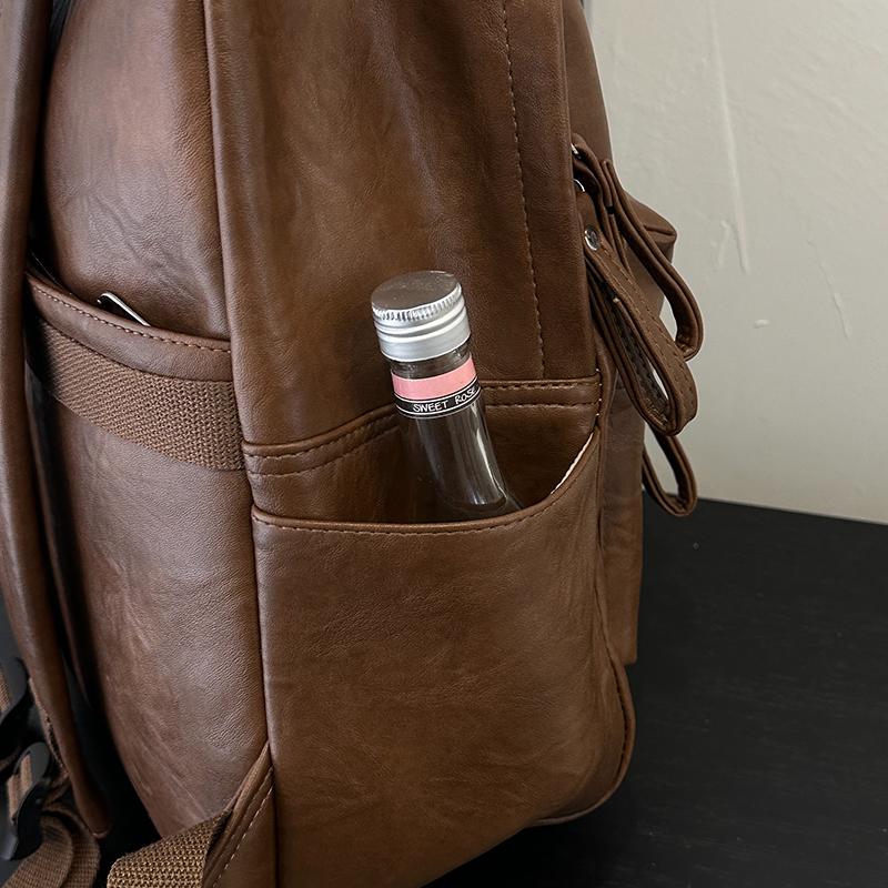 Sac à dos rétro en cuir PU Grande capacité Sac à dos décontracté pour femme avec plusieurs poches Parfait pour le travail quotidien, l'école et le shopping Sans pendentif