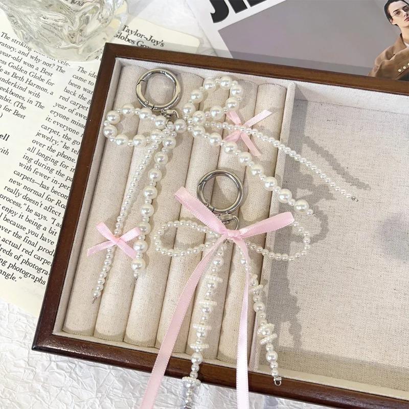 2025 New Korean Fashion Sweet Pearl Bow Keychain Heart Pendant Keyring Y2K Ins Aesthetic Holder for Girl Bag Pendant Accessories