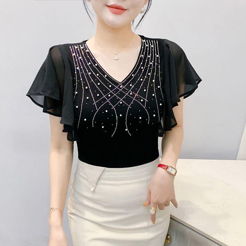 

Casual Diamonds V-Neck White Blouses Women Summer Ruffles Sleeve Korean Style Blusas Ladies Y2k Tops Streetwear Shirts XXXL чорний