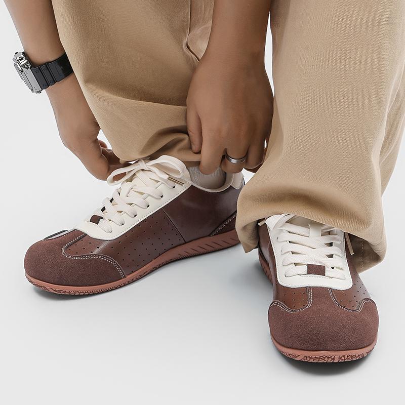 Fashion Men's Leather Lace-Up Sneakers Casual Walking Shoes Lightweight Outdoor Shoes Non-Slip Comfortable Breathable for Daily Flats