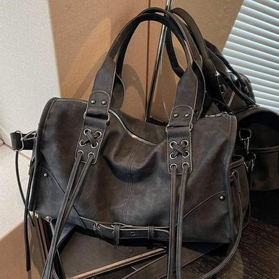 Geantă Retro Crossbody de Capacitate Mare pentru Călătorii și Ieșiri la Modă