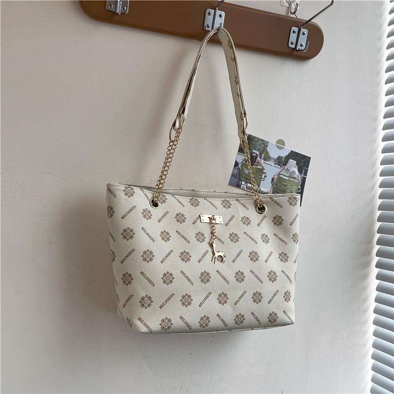 

Stylish Large Capacity Women s Shoulder Tote Bag With Chic Casual Vibes Available In Deep Brown Yellow Brown And White White