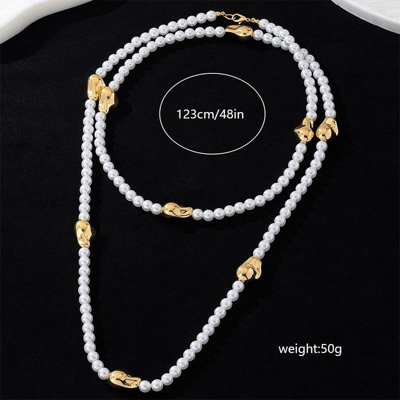 1 fashionable and retro elegant multi-layer imitation pearl-set gemstone women's necklace, suitable for banquet wear