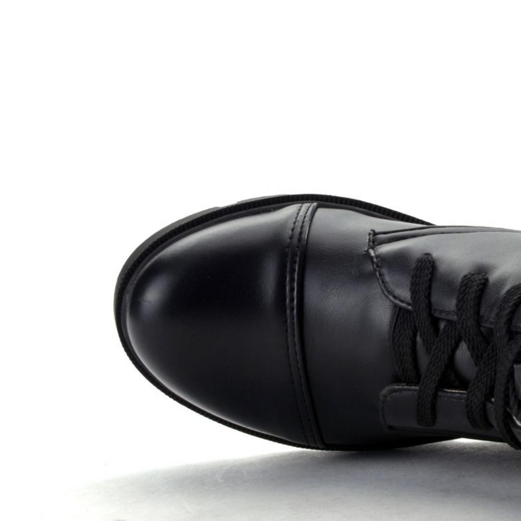 Korean Version of Winter Square Heel Cross Strap Martin Boots Tall Boots  White