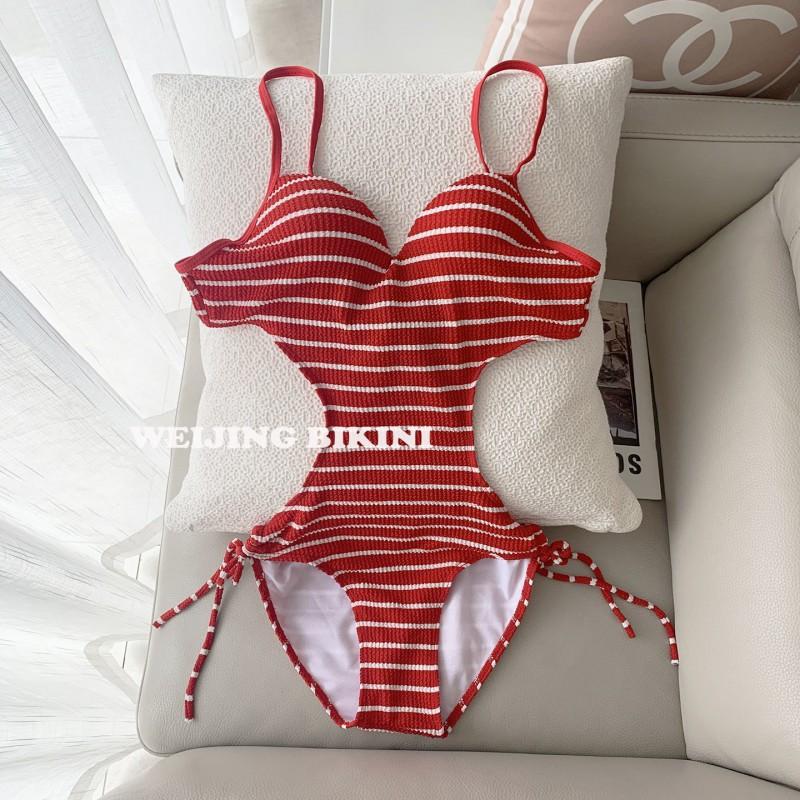 

High-quality Striped Bikini Swimsuit Women Look Slimmer Sexy Fresh Seaside Vacation Fashionable One-piece L