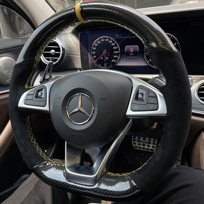 Pro Mercedes Benz W176 W246 W205 C117 218 X218 C253 W213 W166 Ručně šitý černý semišový potah volantu do auta z uhlíkových vláken