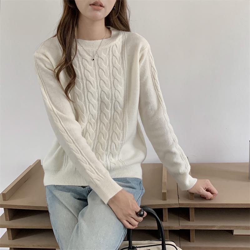 Women's Loose Korean Retro Cable Knit Sweater for Autumn/Winter