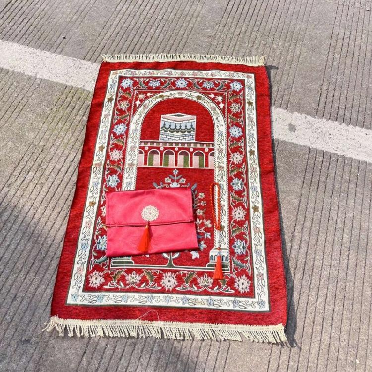 Beautifully Color Prayer Carpet Praying Rug Mat With Beads and Storage Bag Suitable For Women And Men Bayram Gift