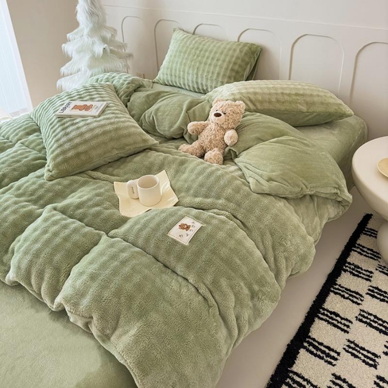 Solid Color Simple High Gram Heavy Bubble Rabbit Plush Four-Piece Set Autumn and Winter Thickened Fleece Kit Bedding