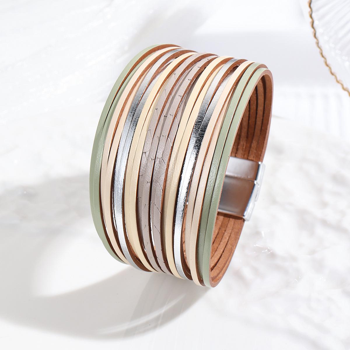 

Стильный рельефный кожаный браслет для женщин и студентов