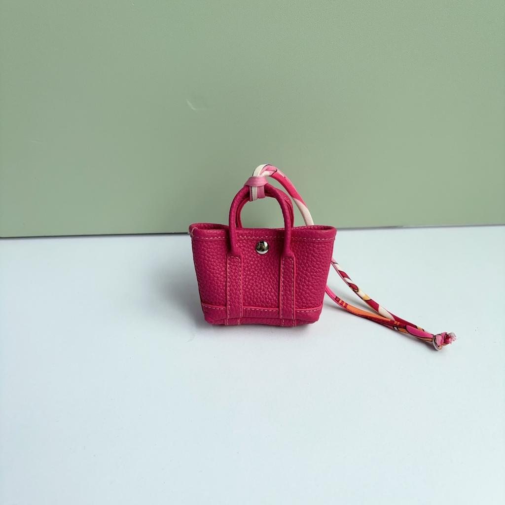 New leather garden small bag 2025 trendy mini garden bag foreign gas bag pendant creative car pendant