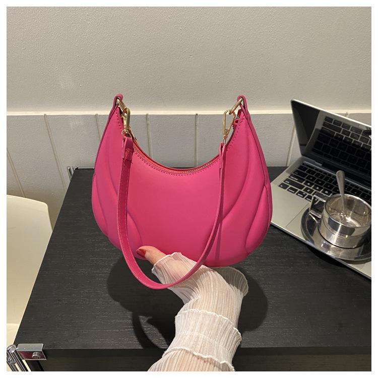 Autumn 2025 Women's Soft Leather Shoulder Bag - Trendy Niche Design, Versatile Underarm Bag for Commuting