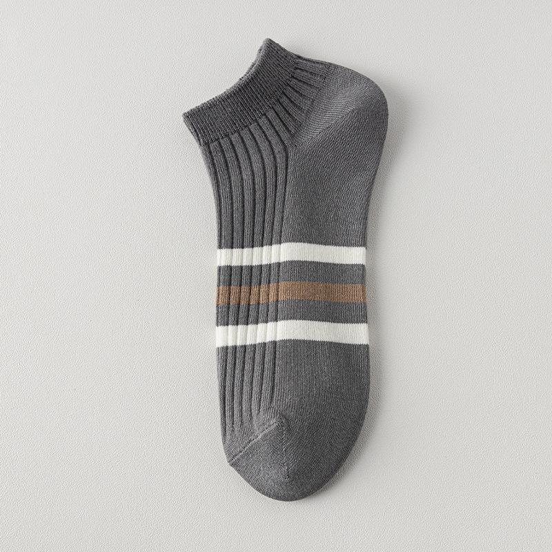 

Мужские летние тонкие коммерческие влагоотводящие и дезодорирующие носки-лодочки с низким верхом 1 pair