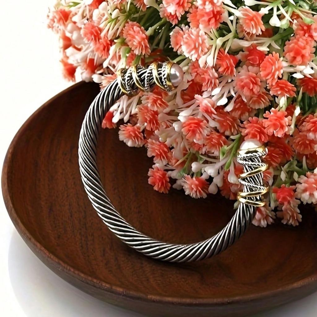 Bracciale Aperto in Acciaio Inossidabile a Doppia Torsione, Bracciale Universale da Uomo e Donna con Guscio Composito e Perla Sintetica