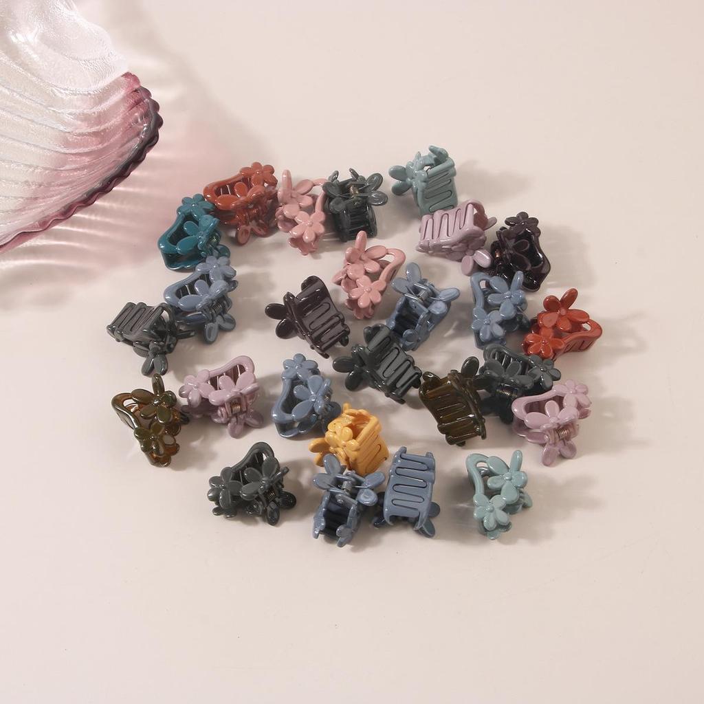 Korean Cute Pearl Floral Cat's Eye Hair Claw Clip